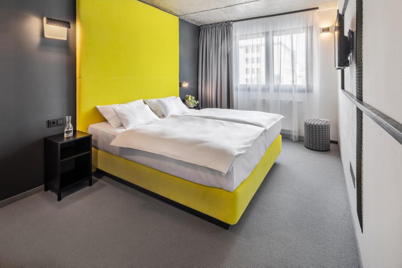 Boutique Hotel Mezi Svy Hradec Králové المظهر الخارجي الصورة