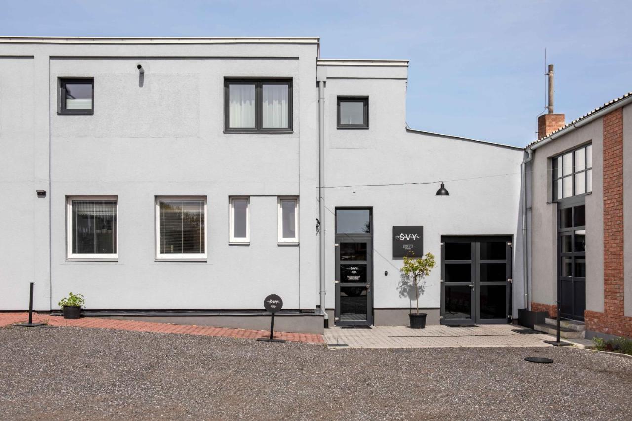 Boutique Hotel Mezi Svy Hradec Králové المظهر الخارجي الصورة